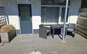 Appartement Vlakbij Centrum En Strand